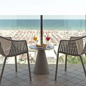 Regina Fronte Mare 3*, Rimini Włochy